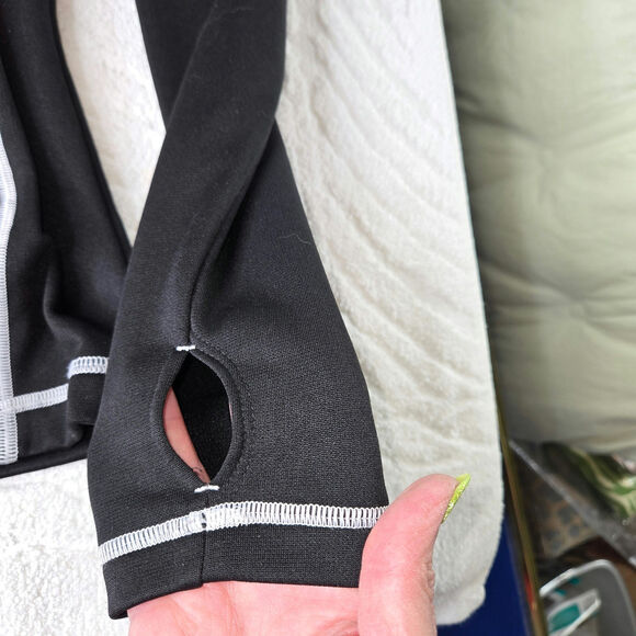 FILA Sport EUC running 1/4 zip pullover long sleeve Medium black white - Picture 7 of 16